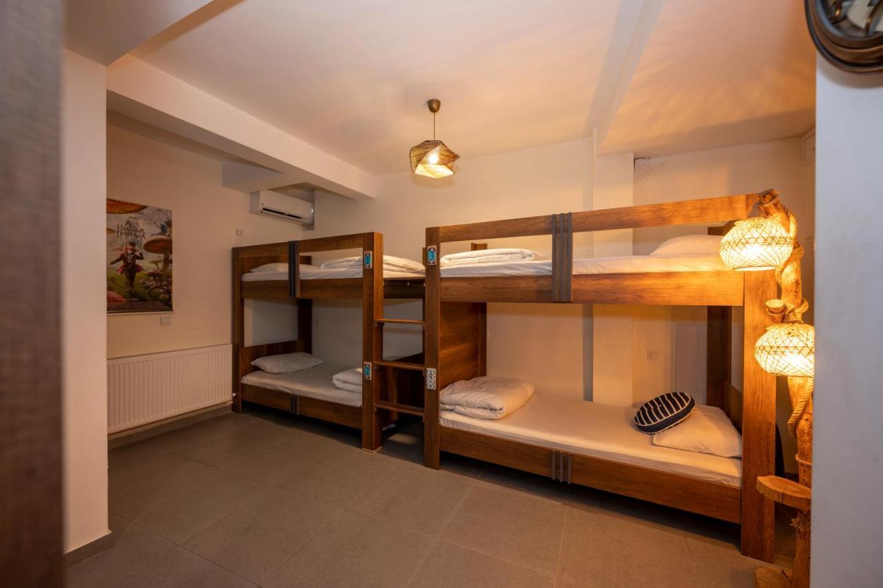 Taksim Square Hostel Istanbul Ngoại thất bức ảnh