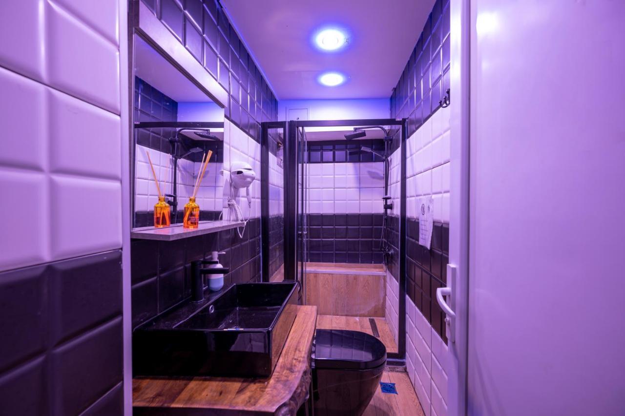 Taksim Square Hostel Istanbul Ngoại thất bức ảnh
