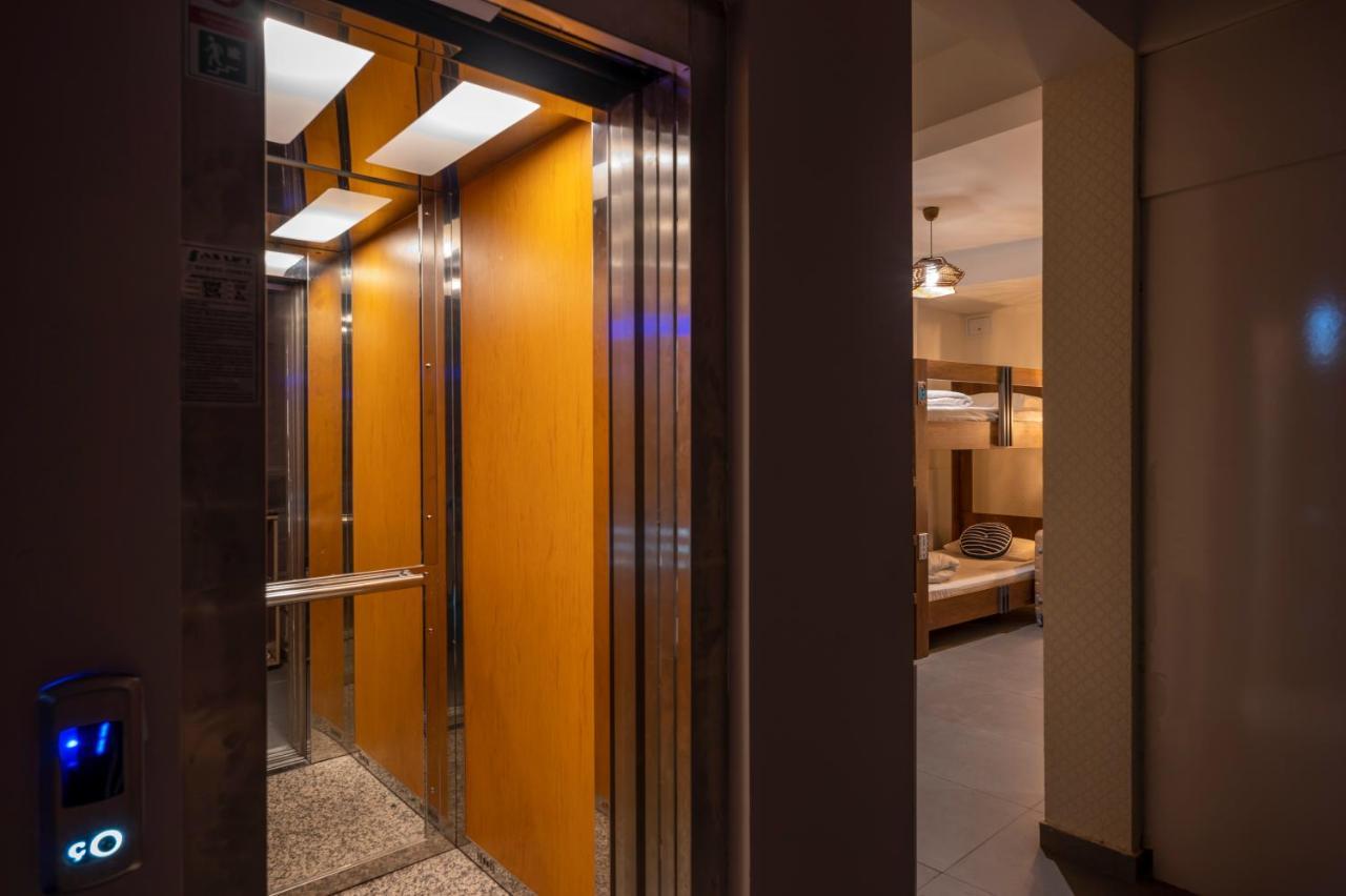 Taksim Square Hostel Istanbul Ngoại thất bức ảnh